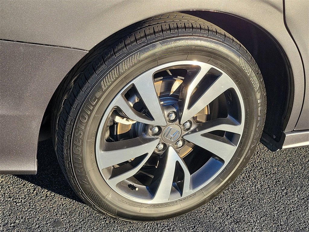 Used 2024 Honda Odyssey Touring image 29