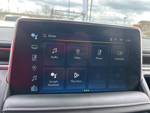 Used 2024 Chevrolet Suburban LT image 23