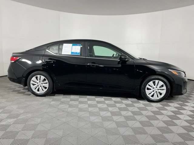 Used 2024 Nissan Sentra S FWD image 12