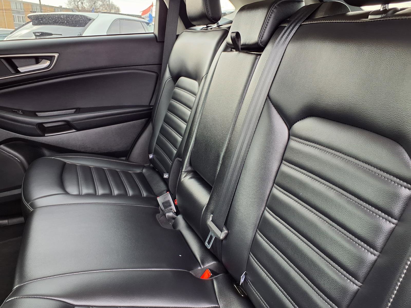 Certified 2024 Ford Edge SEL w/ Convenience Package AWD/4WD image 7