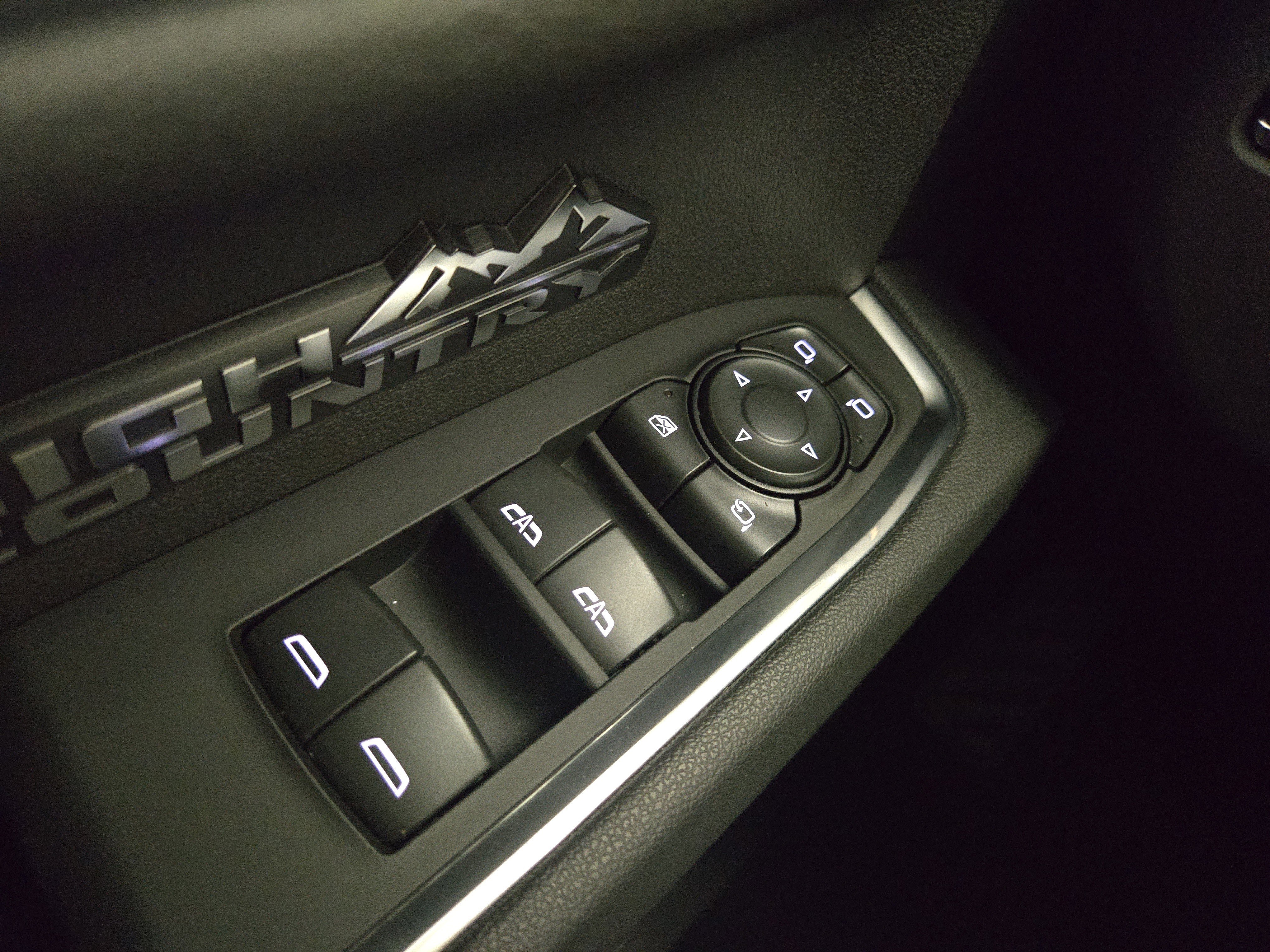 Certified 2025 Chevrolet Silverado 1500 High Country w/ Technology Package AWD/4WD image 31
