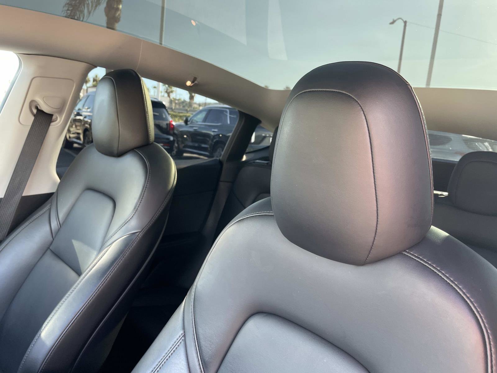 Used 2022 Tesla Model Y Performance image 23