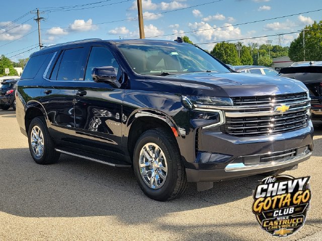 Used 2022 Chevrolet Tahoe LT w/ Luxury Package AWD/4WD image 7
