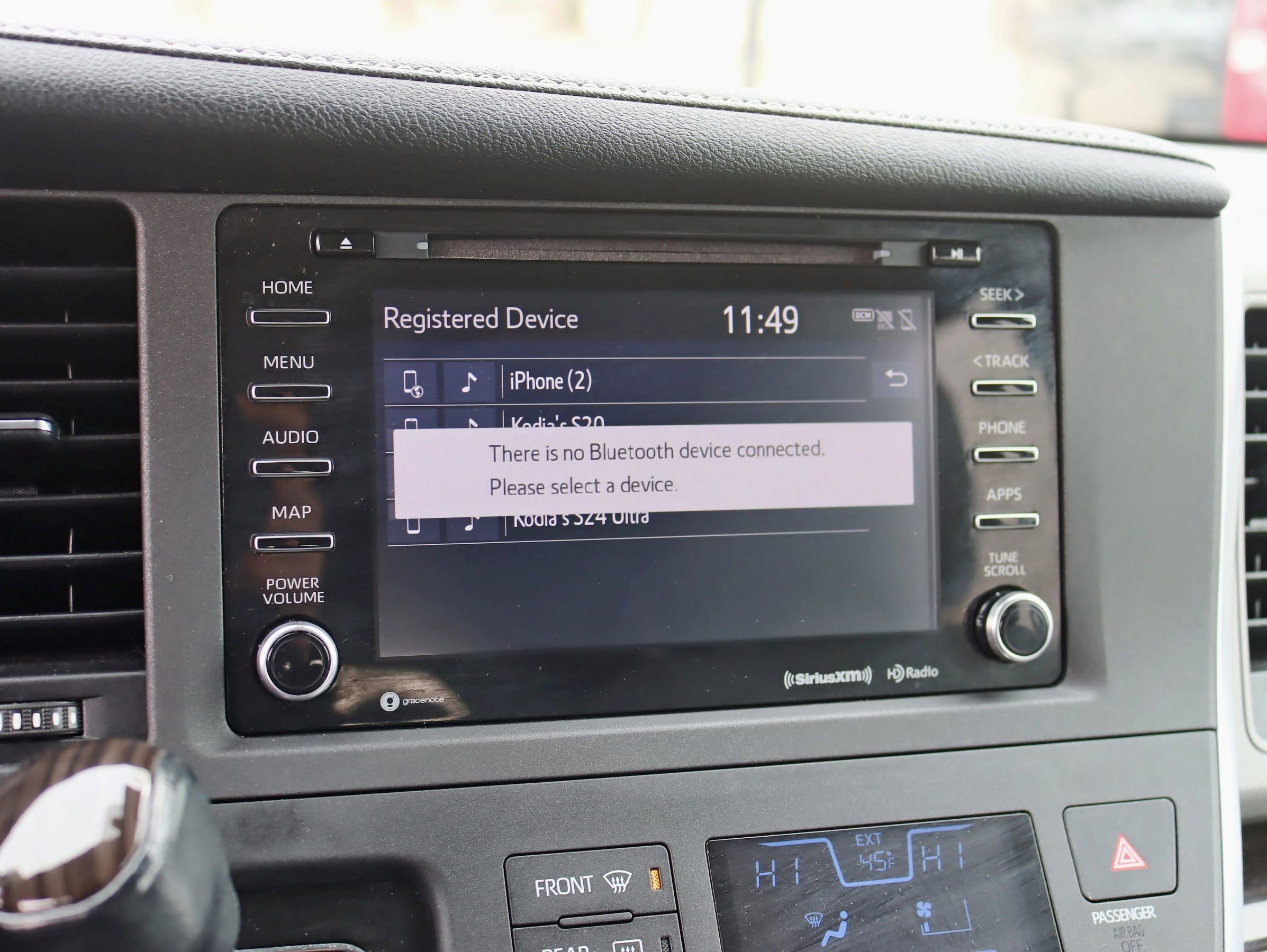 Used 2018 Toyota Sienna XLE w/ XLE Navigation Package FWD image 23