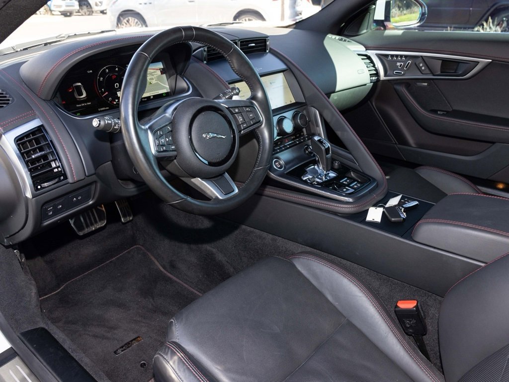 Used 2023 Jaguar F-TYPE R-Dynamic image 24