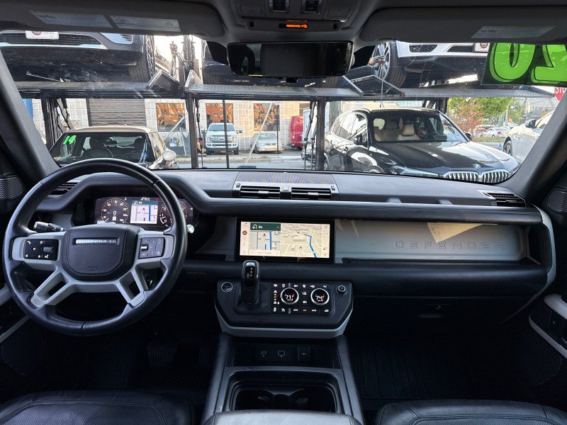 Used 2020 Land Rover Defender 110 HSE AWD/4WD image 23