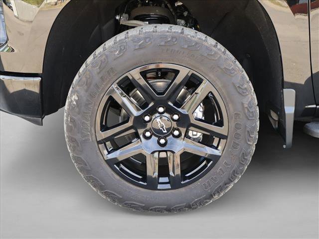 Certified 2024 Chevrolet Silverado 1500 LT Trail Boss w/ LT Trail Boss Premium Package AWD/4WD image 29