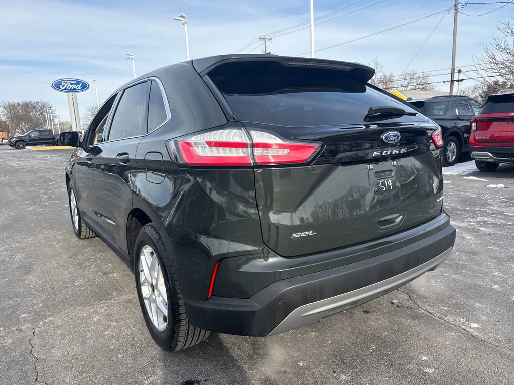 Used 2024 Ford Edge SEL image 9