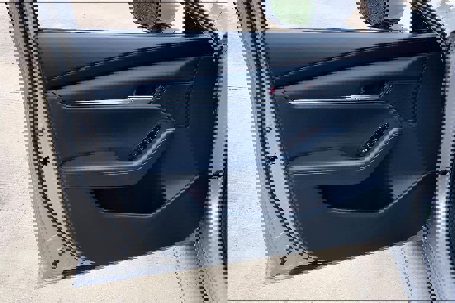 Used 2023 MAZDA MAZDA3 s image 21