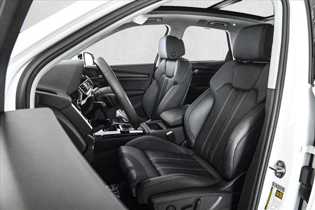 Certified 2024 Audi Q5 e Prestige image 17