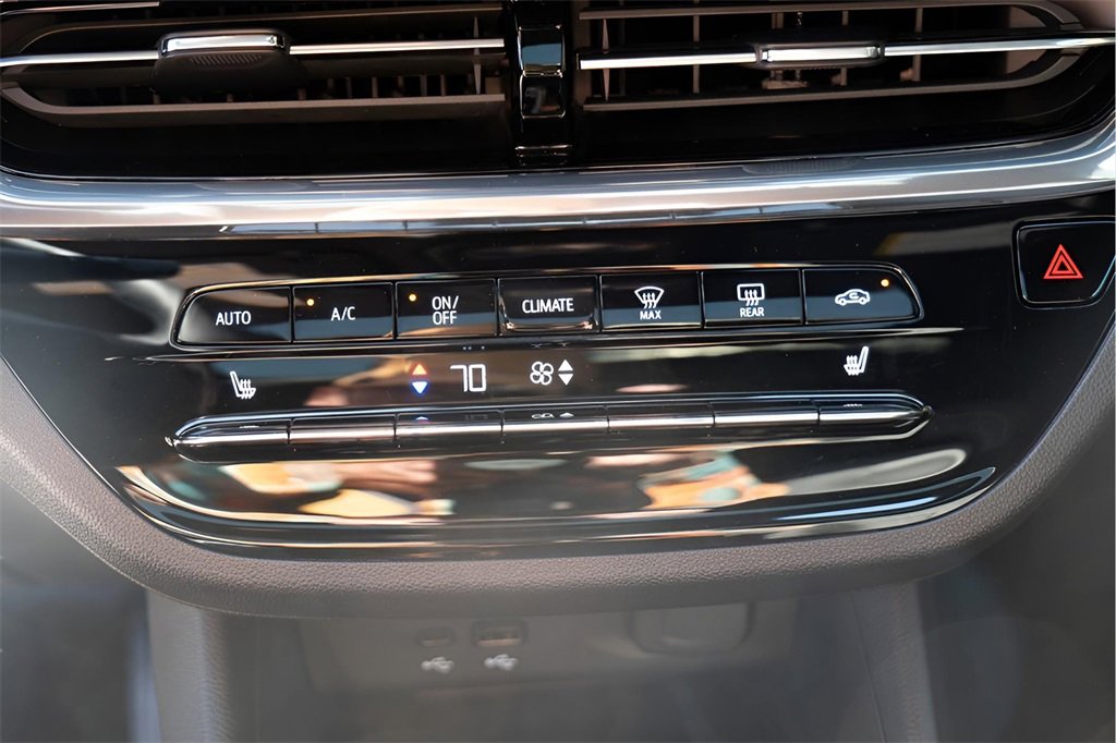 New 2026 Buick Envista Avenir image 16