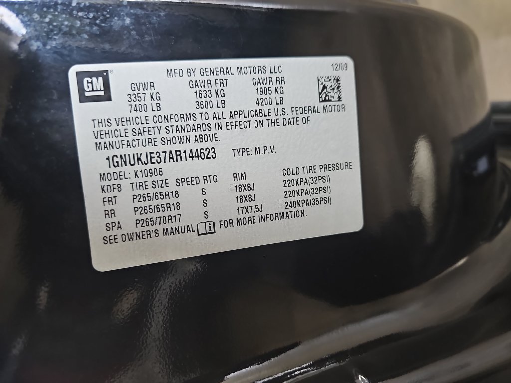 Used 2010 Chevrolet Suburban LT AWD/4WD image 41