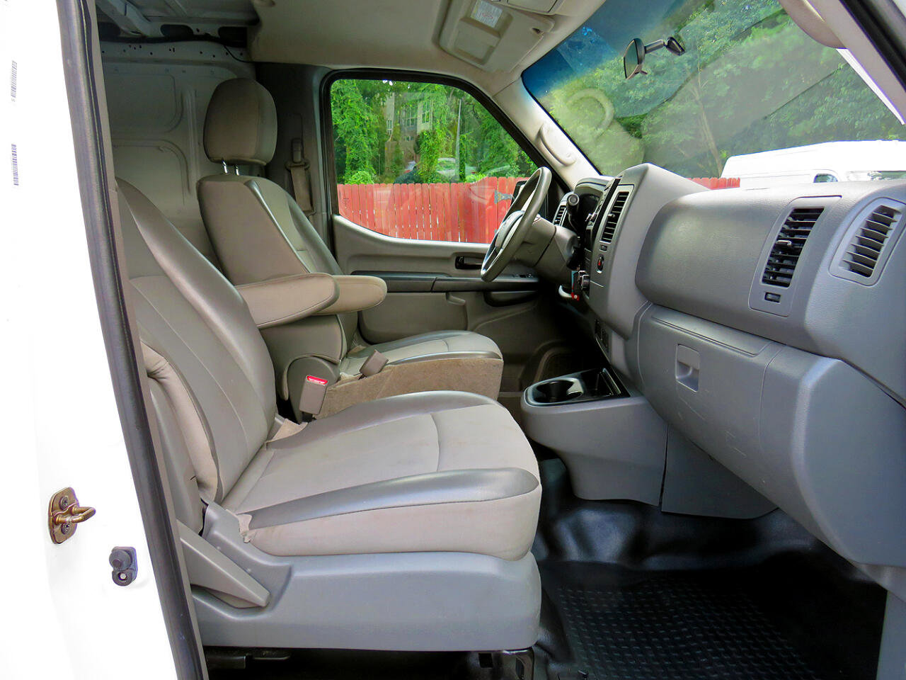 Used 2018 Nissan NV 1500 S w/ Rear Door Glass Package image 26