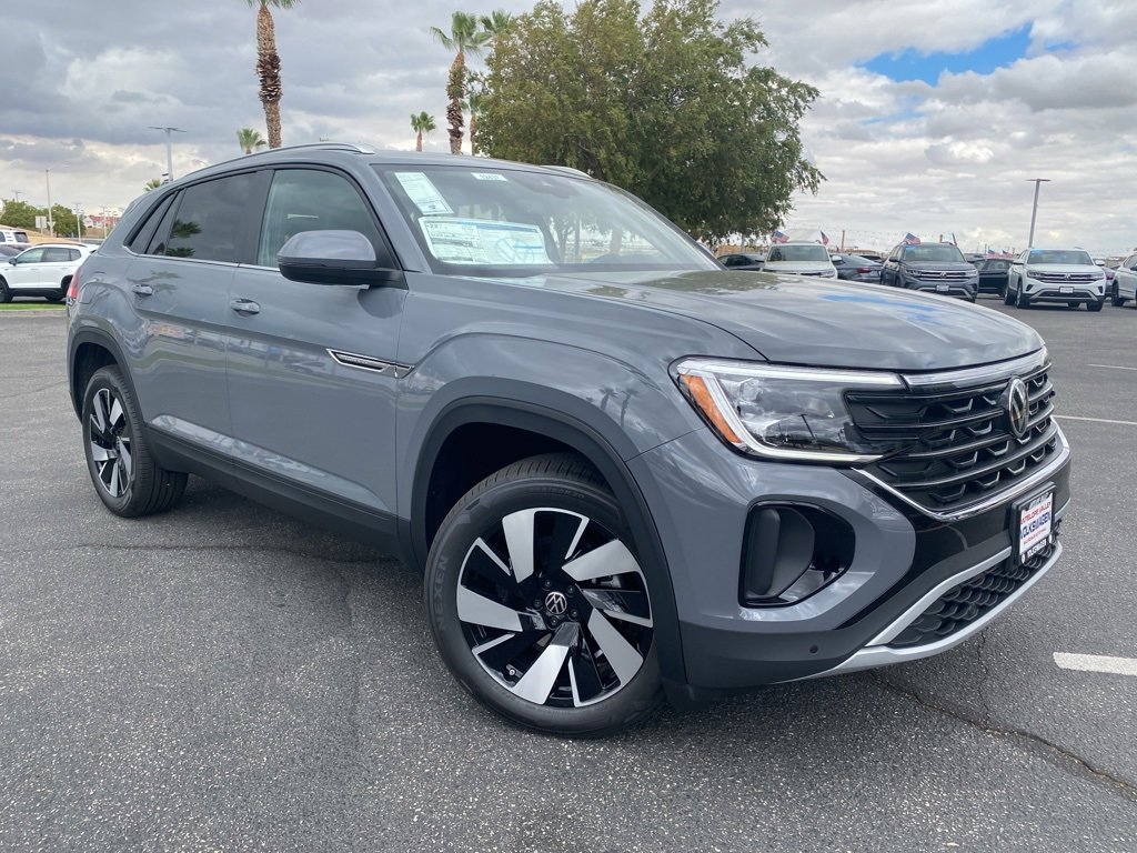 New 2026 Volkswagen Atlas Cross Sport SE image 1