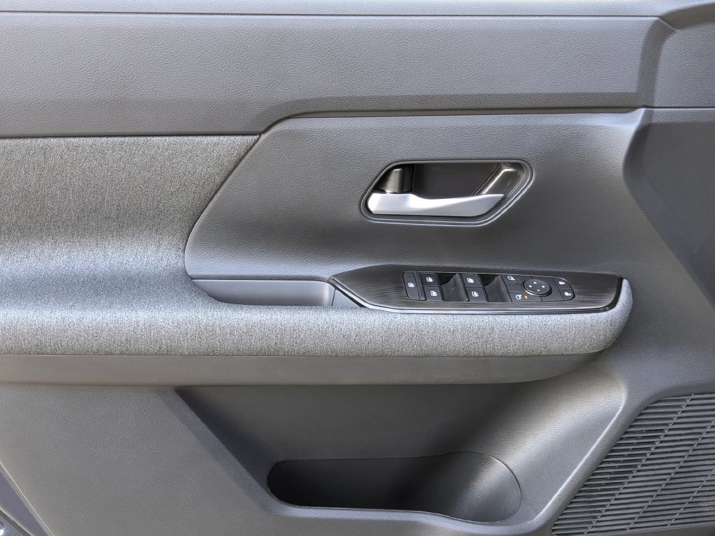 New 2026 Nissan Kicks SV AWD/4WD image 11
