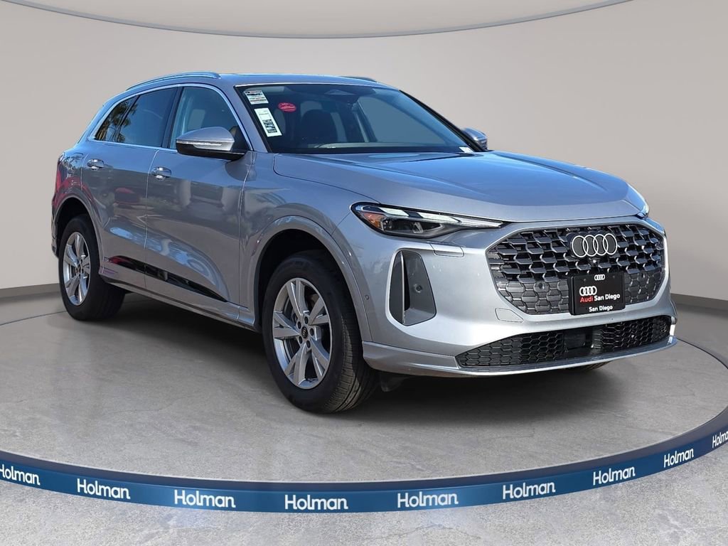 New 2025 Audi Q5 Premium image 3