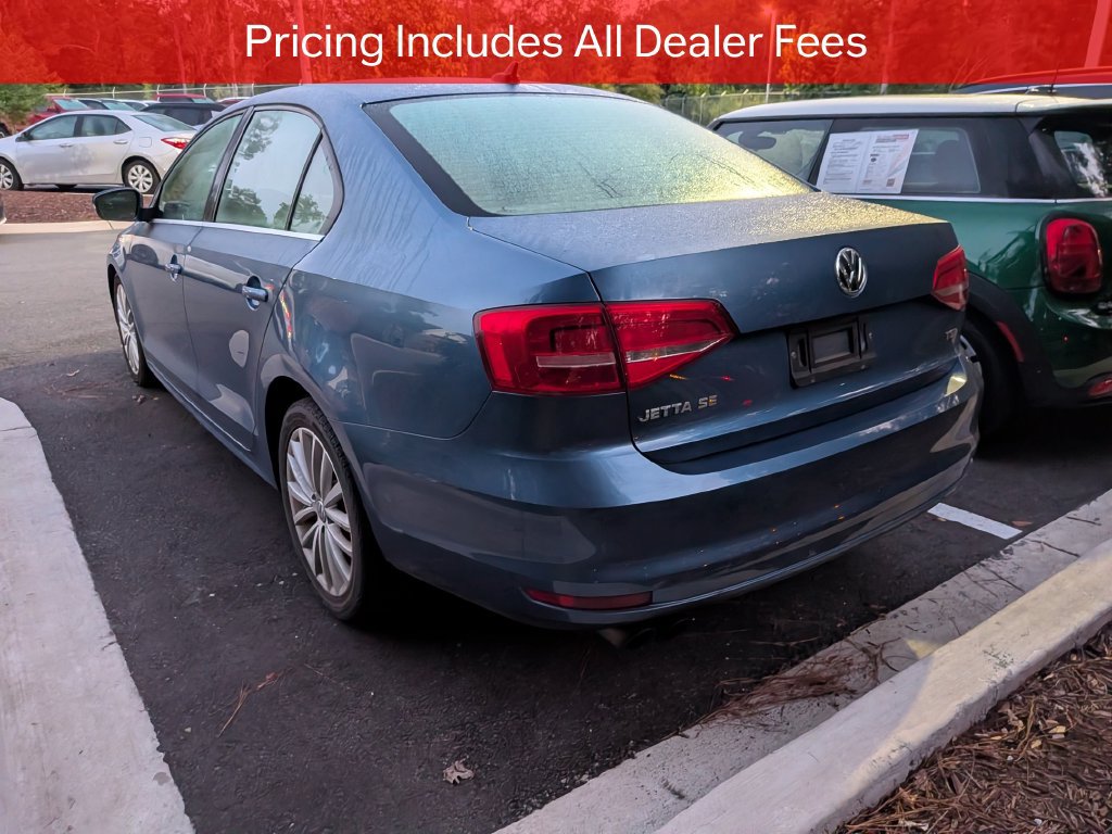 Used 2015 Volkswagen Jetta SE FWD image 4