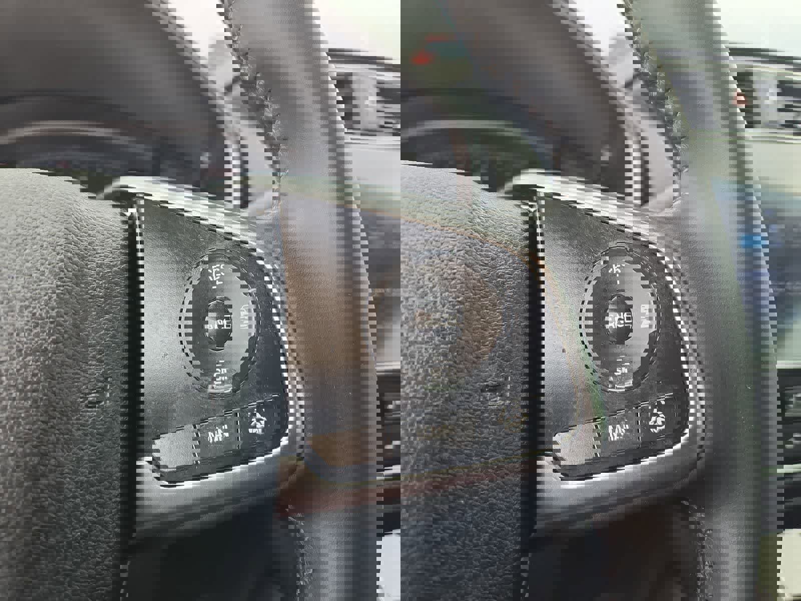 Used 2018 Honda CR-V EX-L image 25