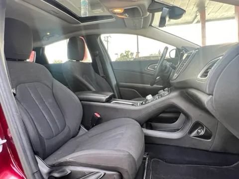Used 2015 Chrysler 200 Limited w/ Convenience Group FWD image 20