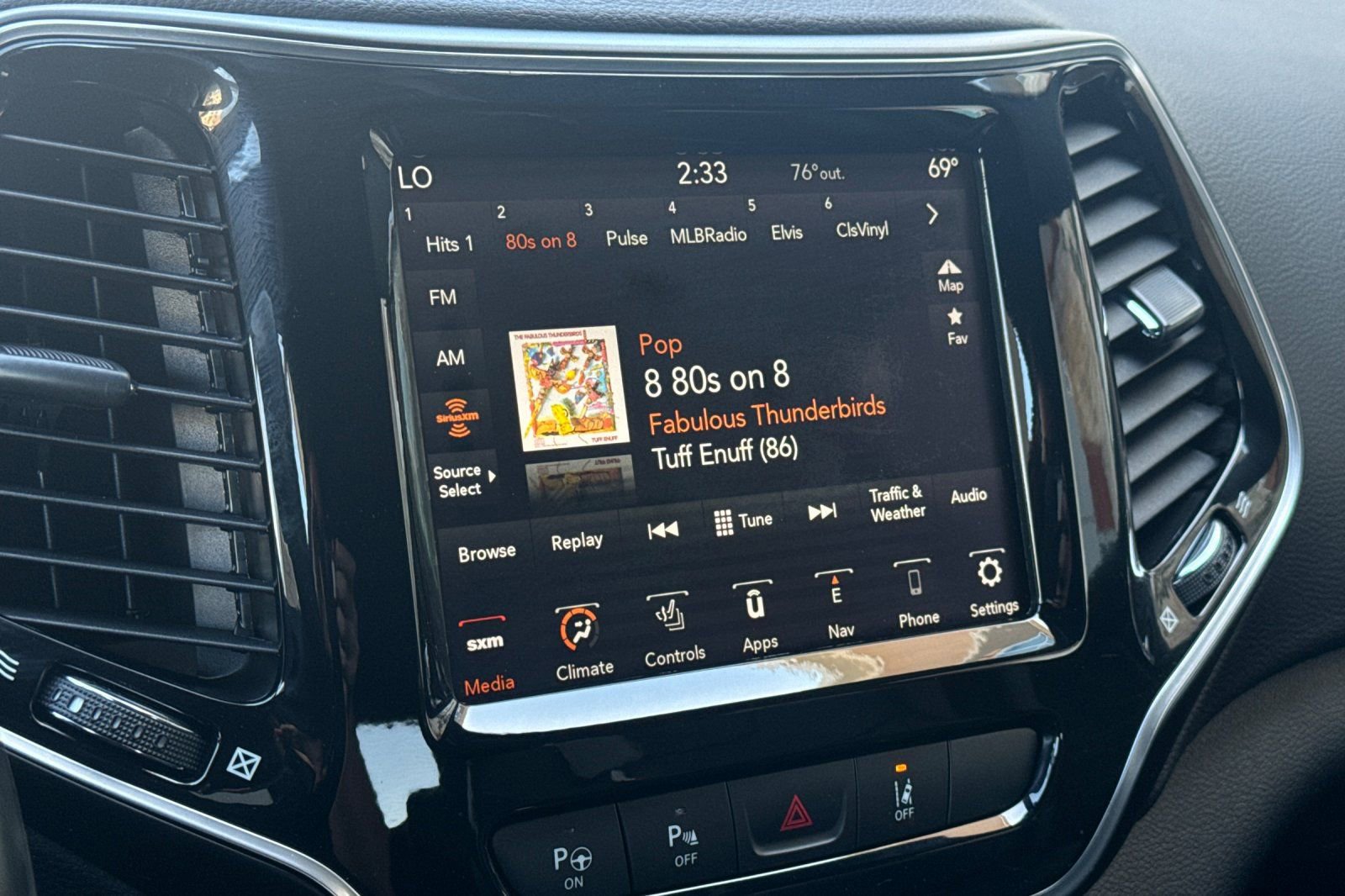 Used 2020 Jeep Cherokee High Altitude image 19