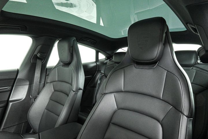 New 2025 Porsche Taycan image 5