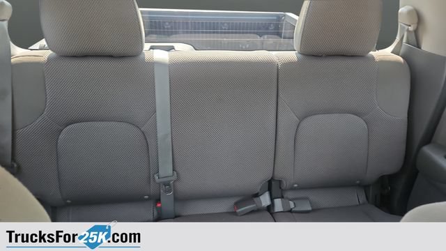 Used 2013 Nissan Frontier SV AWD/4WD image 27