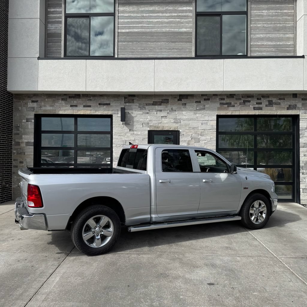 Used 2019 RAM 1500 Big Horn AWD/4WD image 3