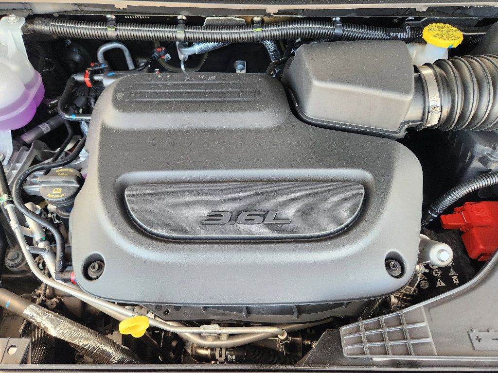 New 2025 Chrysler Pacifica Select image 20