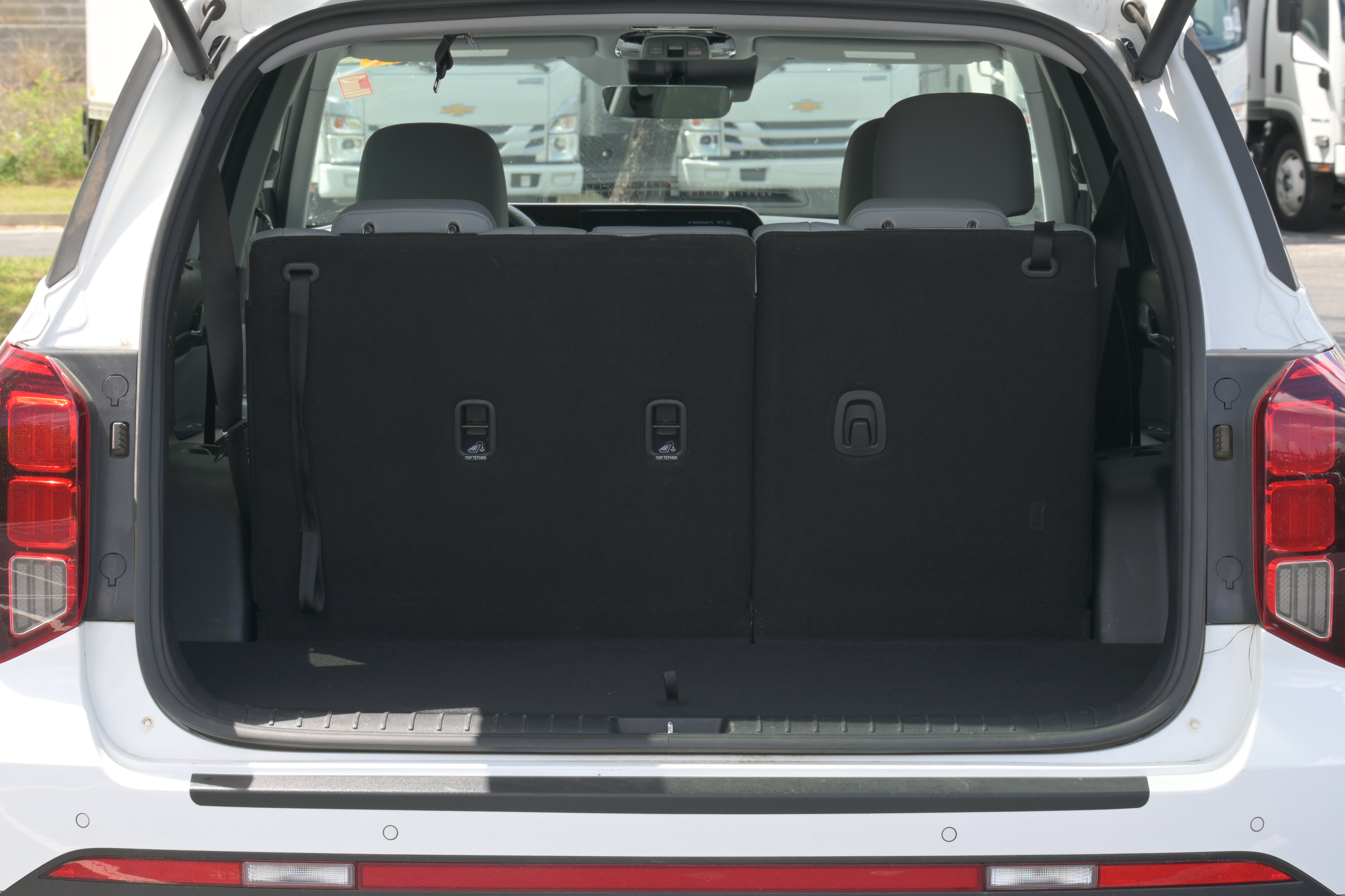 Used 2024 Hyundai Palisade SEL w/ Premium Package image 35