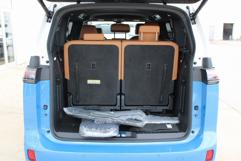 New 2025 Volkswagen ID. Buzz Pro S image 19