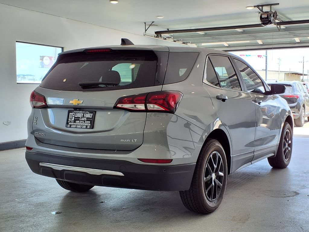 Used 2024 Chevrolet Equinox LT AWD/4WD image 17