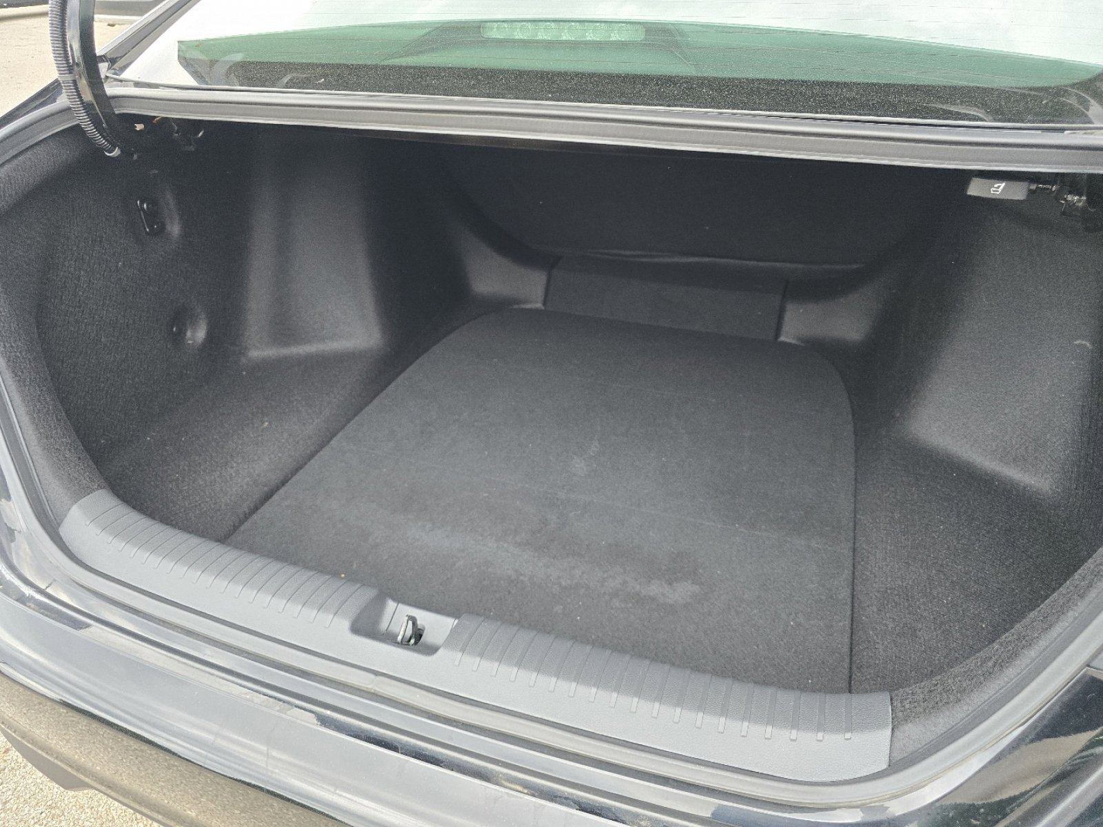 Certified 2024 Honda Accord LX image 17