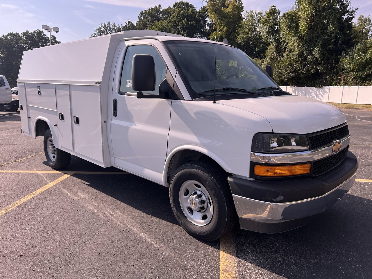 New 2025 Chevrolet Express 3500 w/ Power Convenience Package RWD image 49