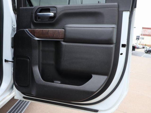 Used 2022 GMC Sierra 3500 Denali AWD/4WD image 14