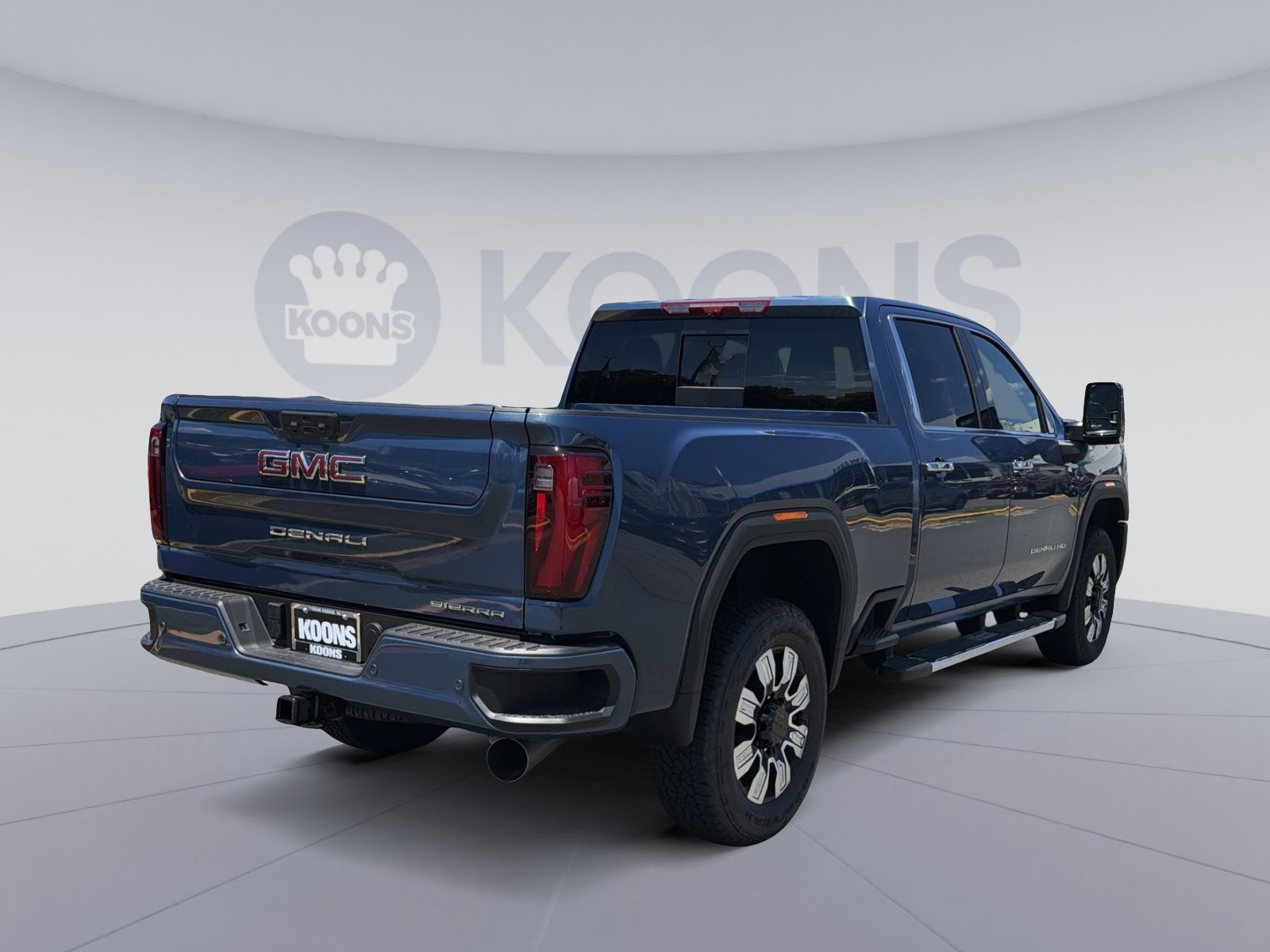 New 2026 GMC Sierra 2500 Denali w/ Denali Reserve Package AWD/4WD image 7
