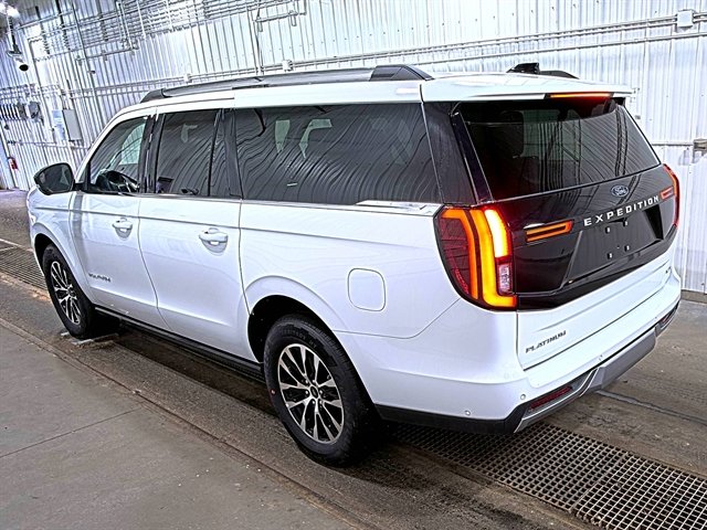 Used 2025 Ford Expedition Max Platinum image 15