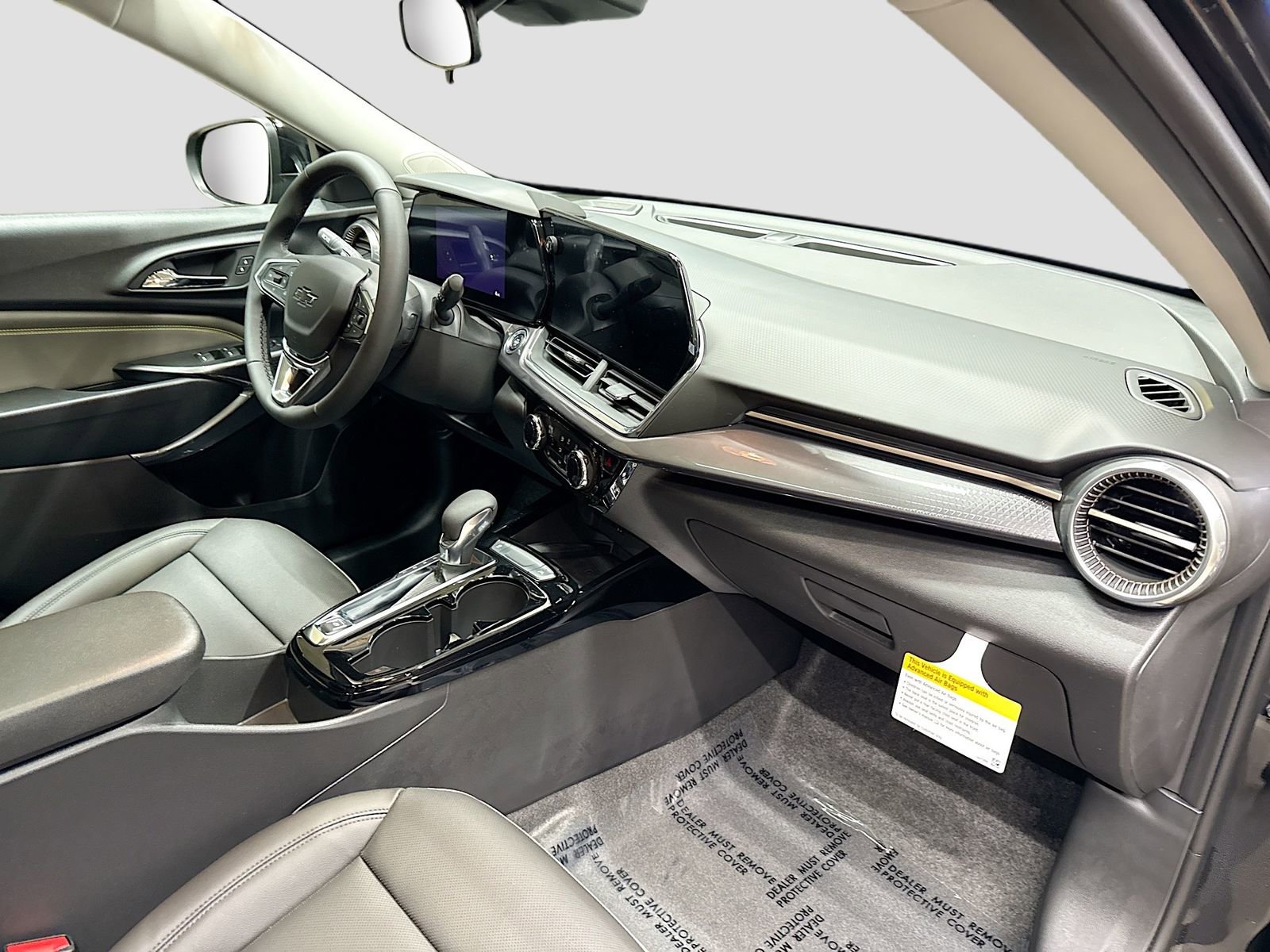 New 2026 Chevrolet Trax ACTIV image 32