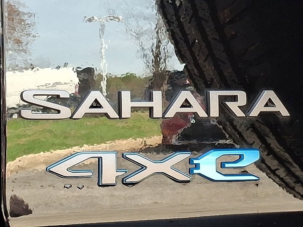 Used 2025 Jeep Wrangler Unlimited Sahara image 31