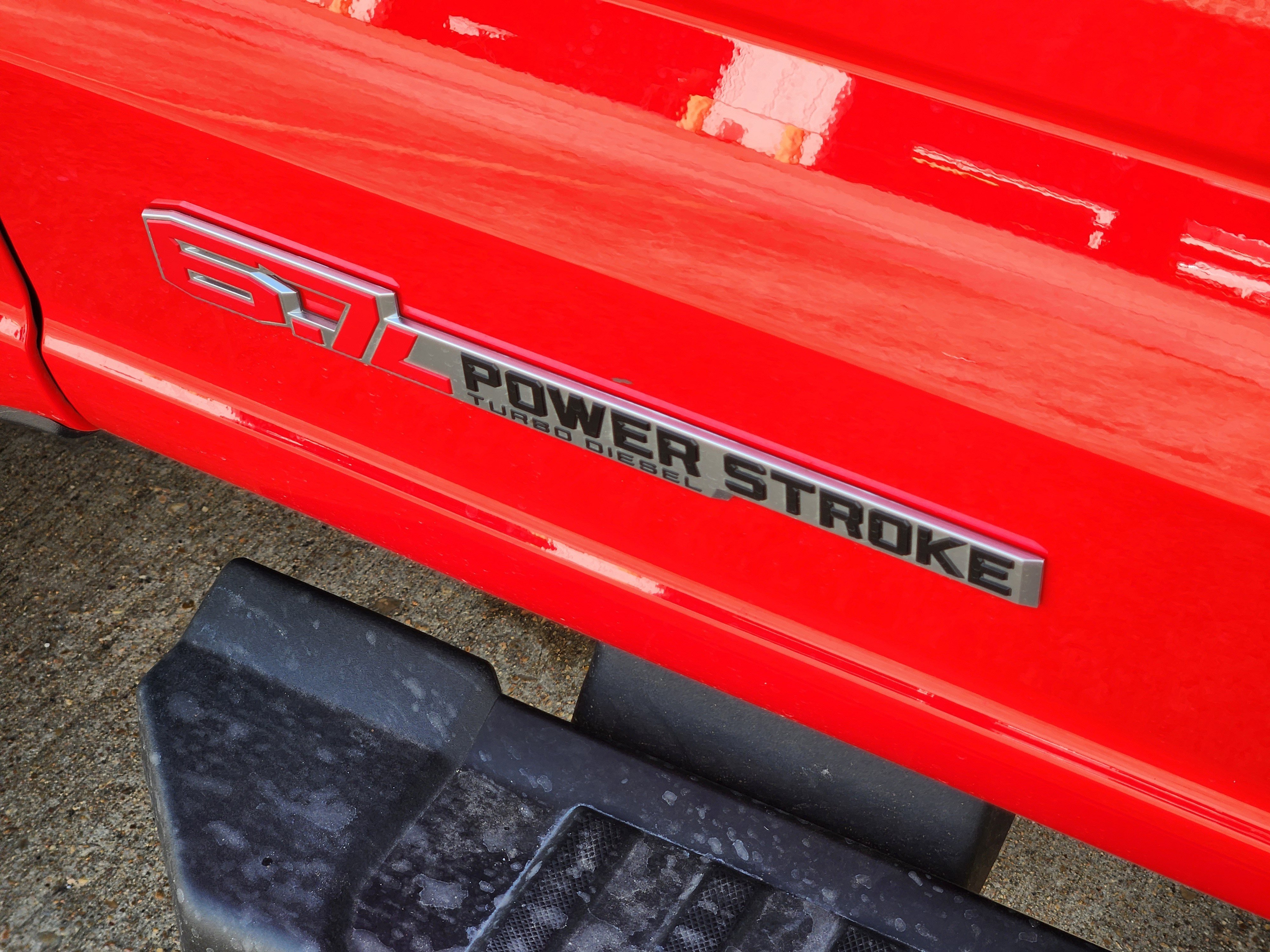 Used 2024 Ford F250 Lariat w/ Black Appearance Package image 8