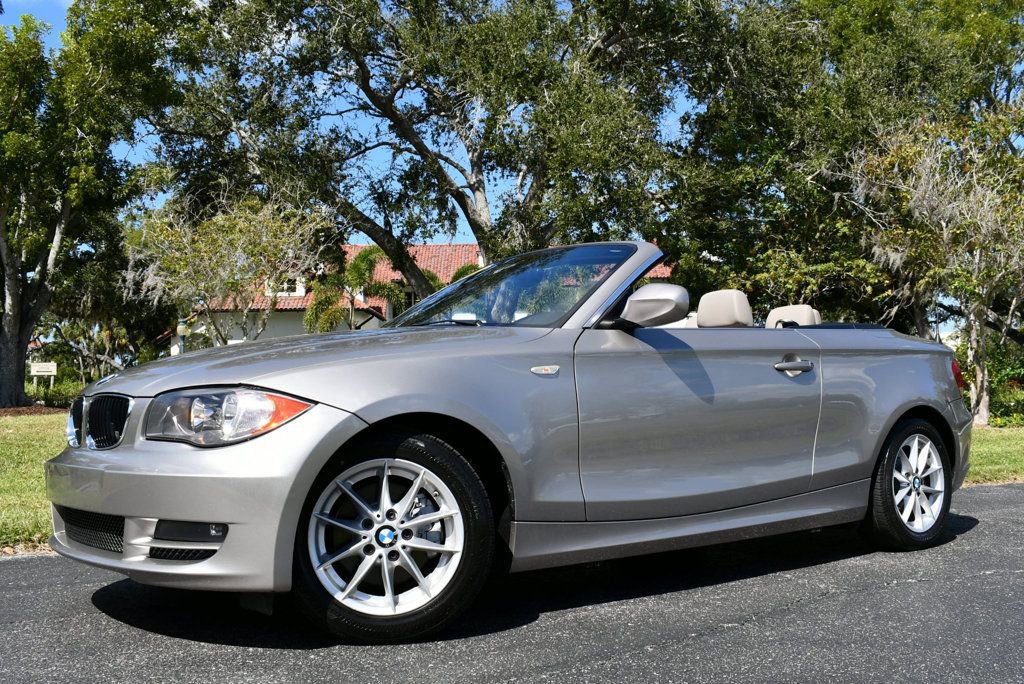 Used 2011 BMW 128i Convertible image 19