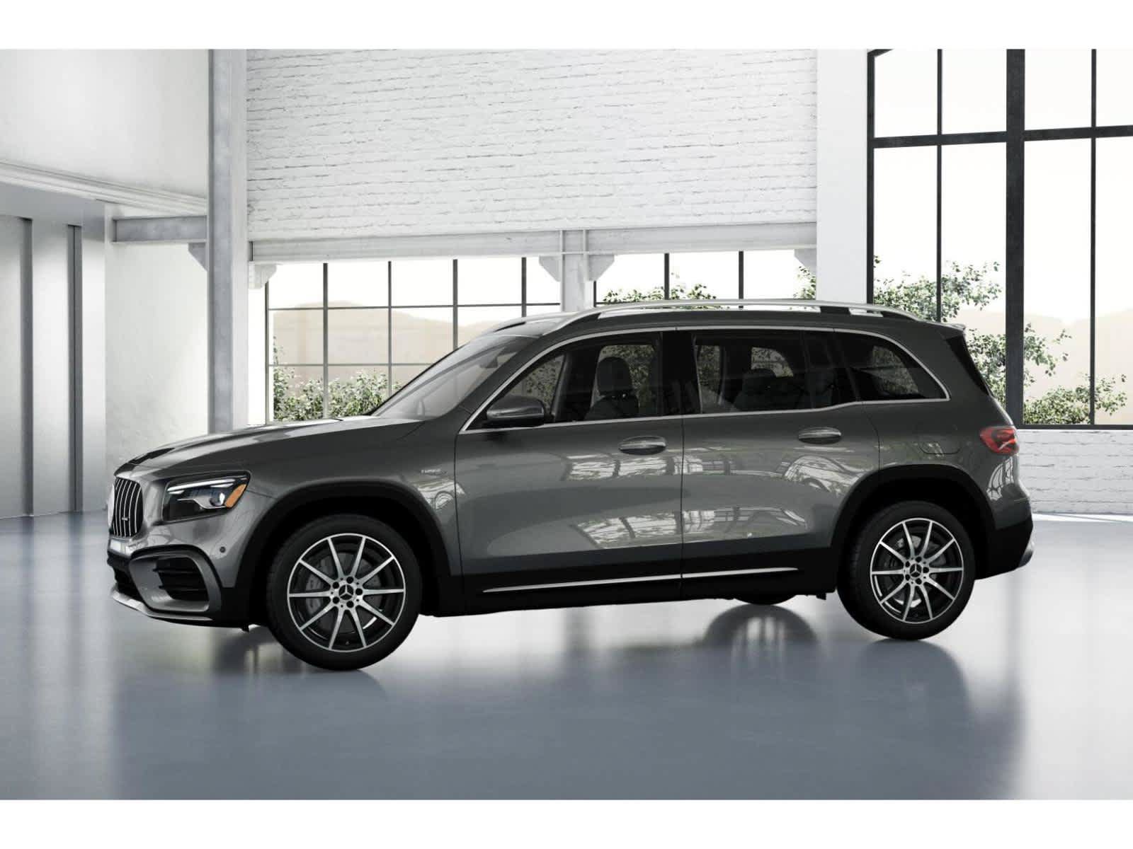 Used 2025 Mercedes-Benz GLB 35 AMG 4MATIC image 35