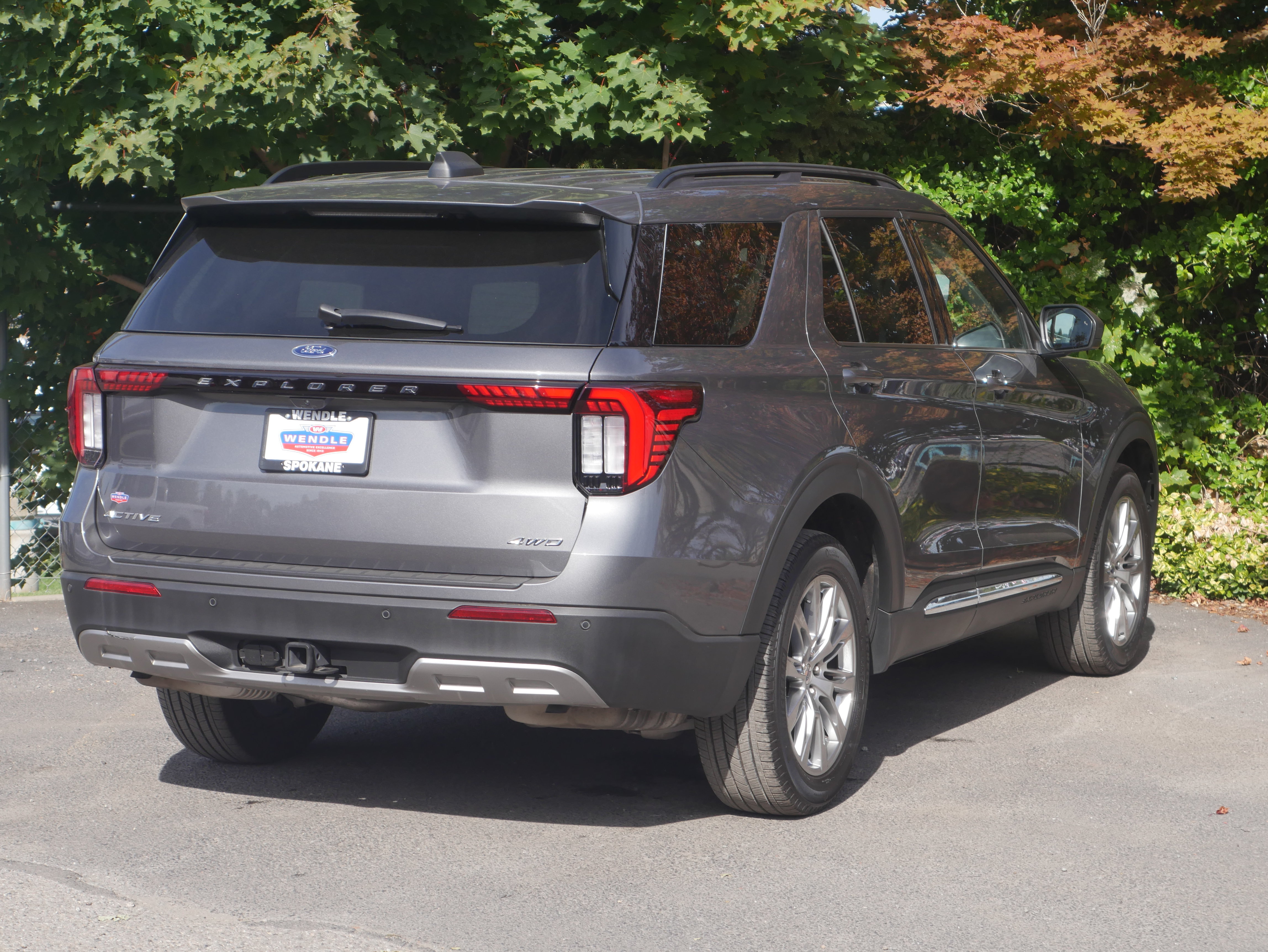 Certified 2025 Ford Explorer Active w/ Active Comfort Package AWD/4WD image 27