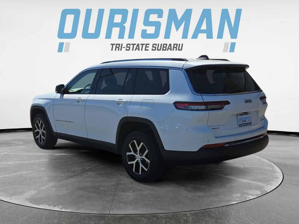 Used 2023 Jeep Grand Cherokee L Limited w/ Luxury Tech Group II AWD/4WD image 4