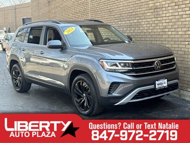 Used 2023 Volkswagen Atlas SE w/ Panoramic Sunroof Package image 1