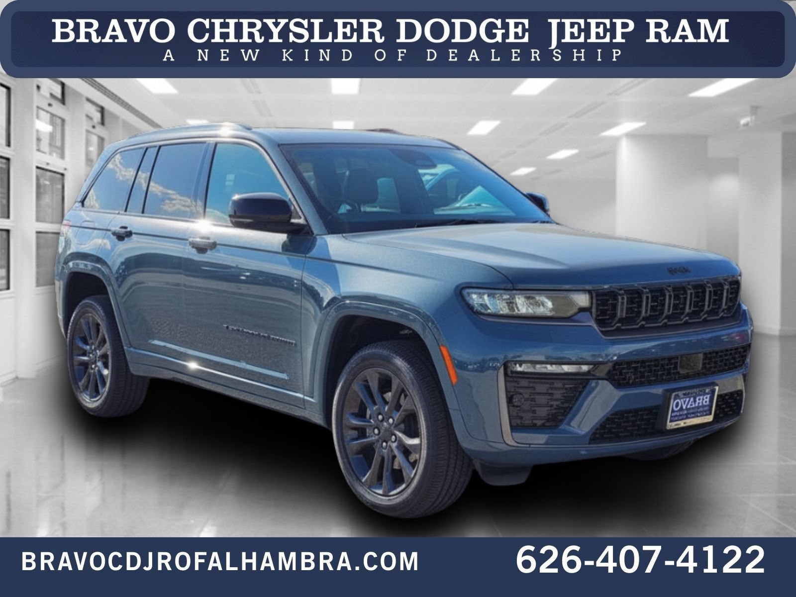 New 2026 Jeep Grand Cherokee Limited AWD/4WD image 1
