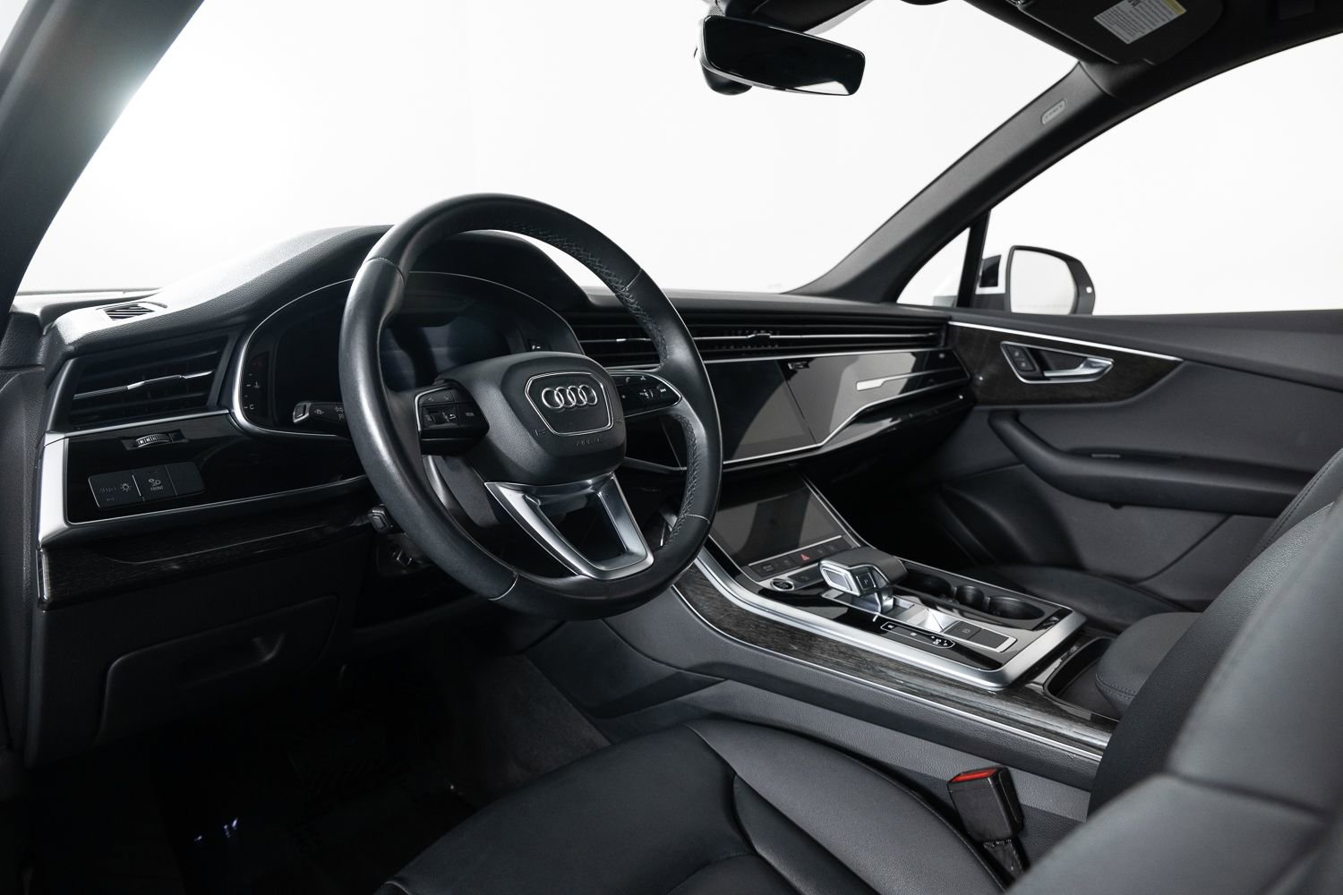 Used 2021 Audi Q7 2.0T Premium w/ Convenience Package AWD/4WD image 13
