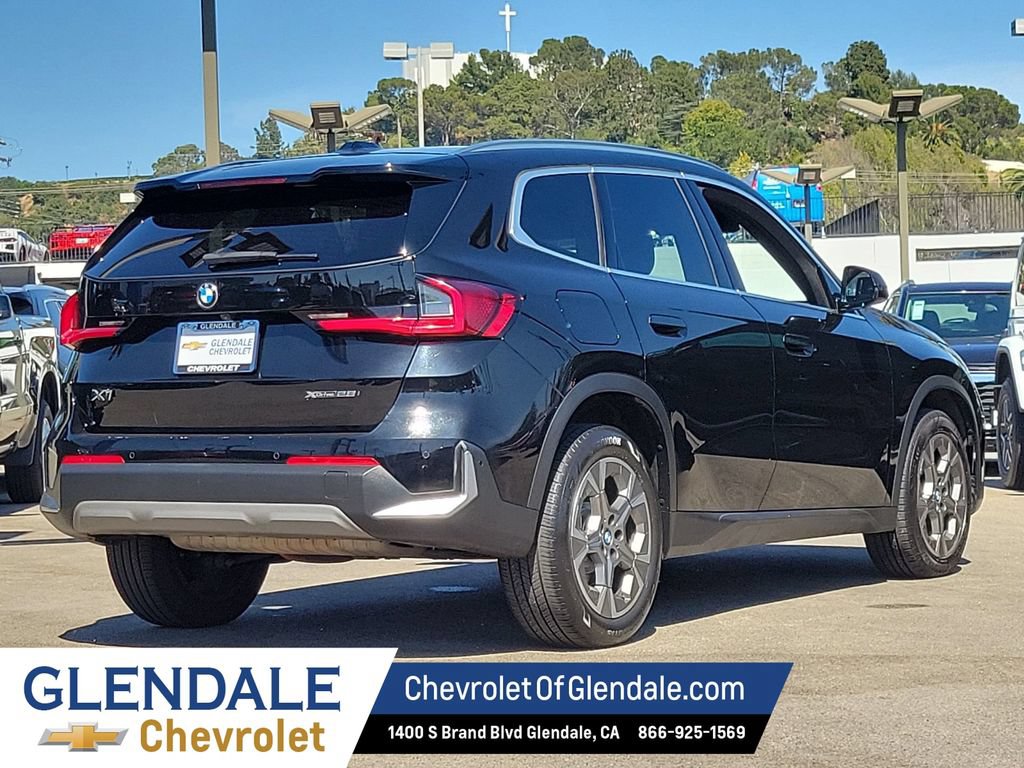 Used 2023 BMW X1 xDrive28i AWD/4WD image 11