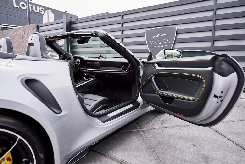 Used 2025 Porsche 911 Turbo S image 25