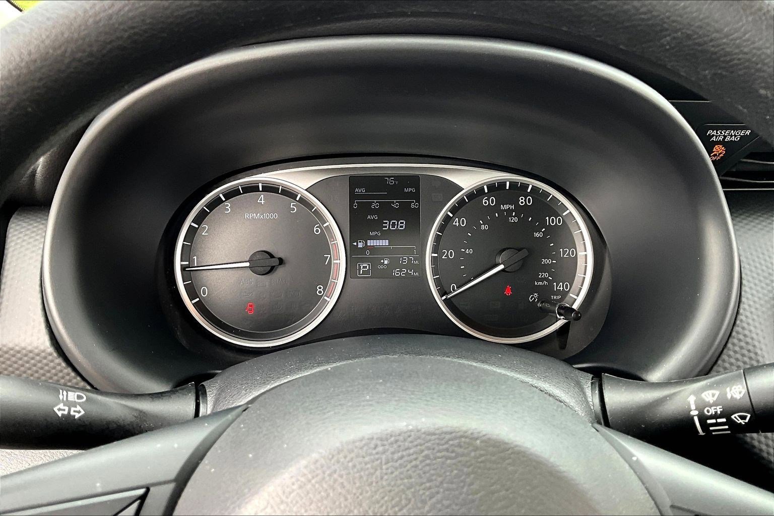 Used 2024 Nissan Kicks S image 13