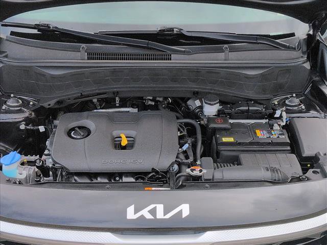Used 2023 Kia Seltos EX image 24